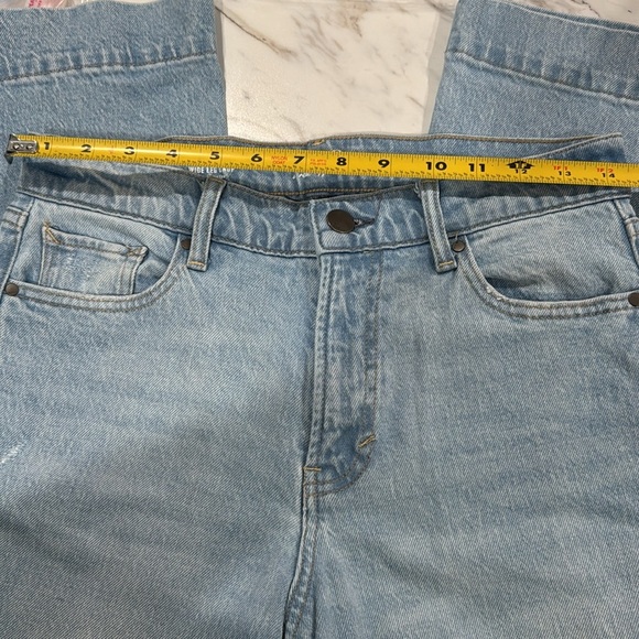 Light Blue Wide-Leg Women's Jeans - Picture 11 of 11